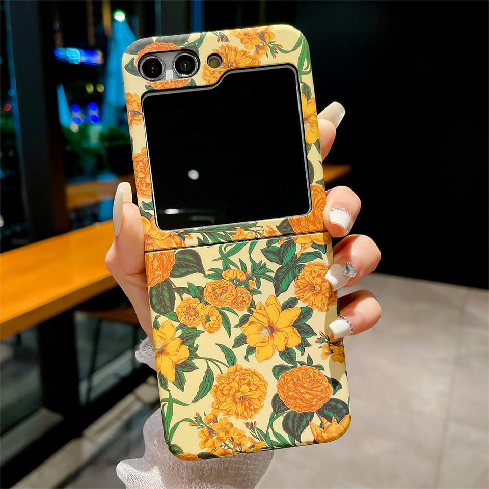 Samsuns Galaxy Z Flip 5 Ultra Thin Floral Hard Shell Case Cover