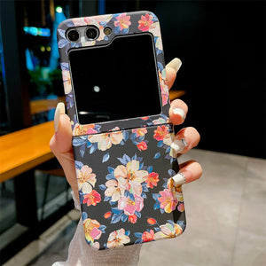 Samsuns Galaxy Z Flip 5 Ultra Thin Floral Hard Shell Case Cover