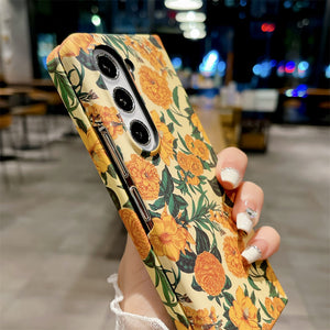 Samsuns Galaxy Z Fold 5 Ultra Thin Floral Hard Shell Case Cover