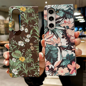 Samsuns Galaxy Z Fold 5 Ultra Thin Floral Hard Shell Case Cover