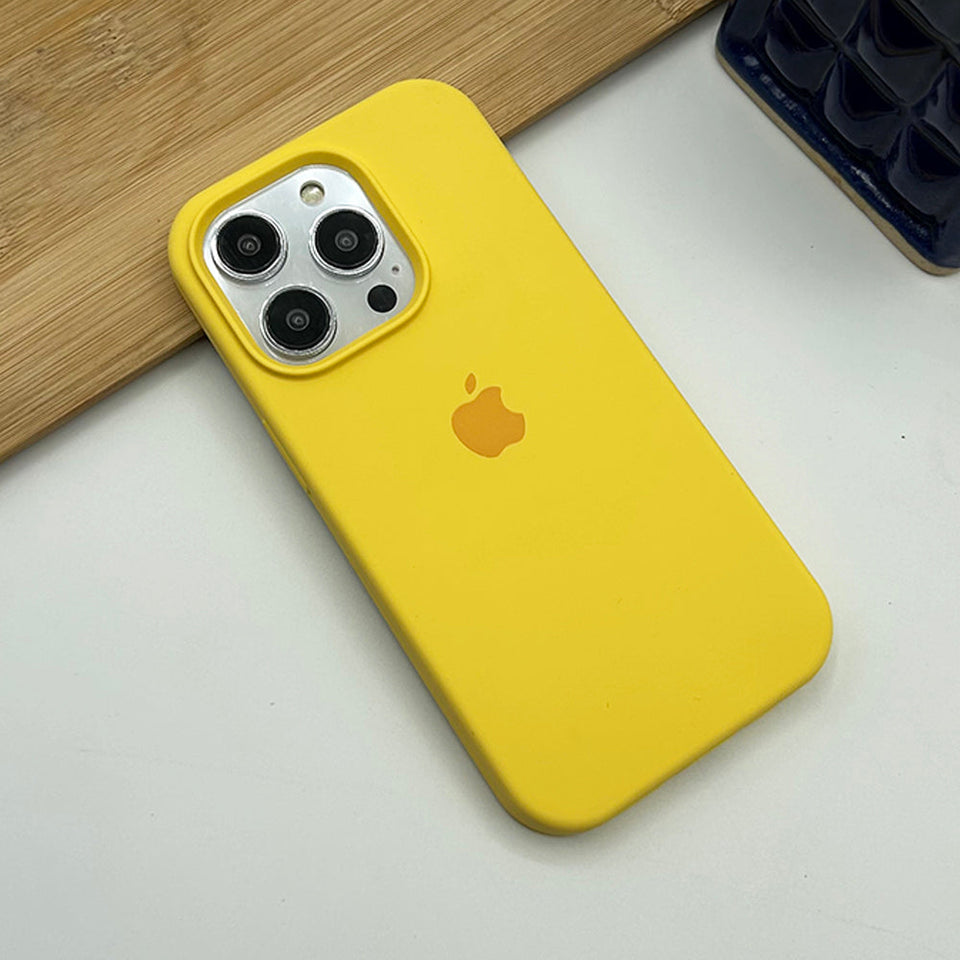 iPhone 15 Series Liquid Silicone Case Cover Yellow